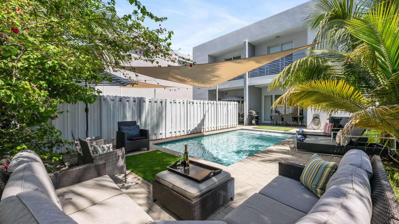 Photo of Outdoor in Coral Way