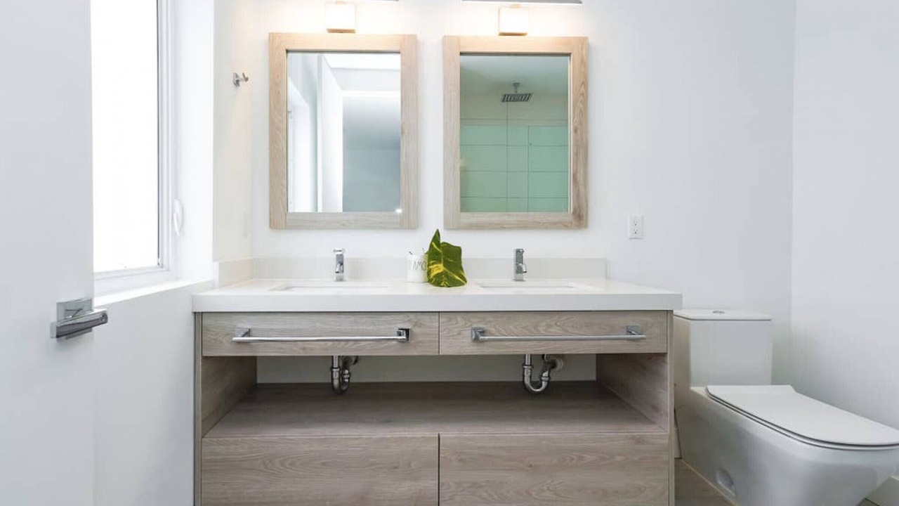 Photo of Bathroom in Coral Way