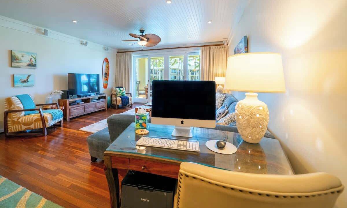 Photo of Livingroom in Kahuku