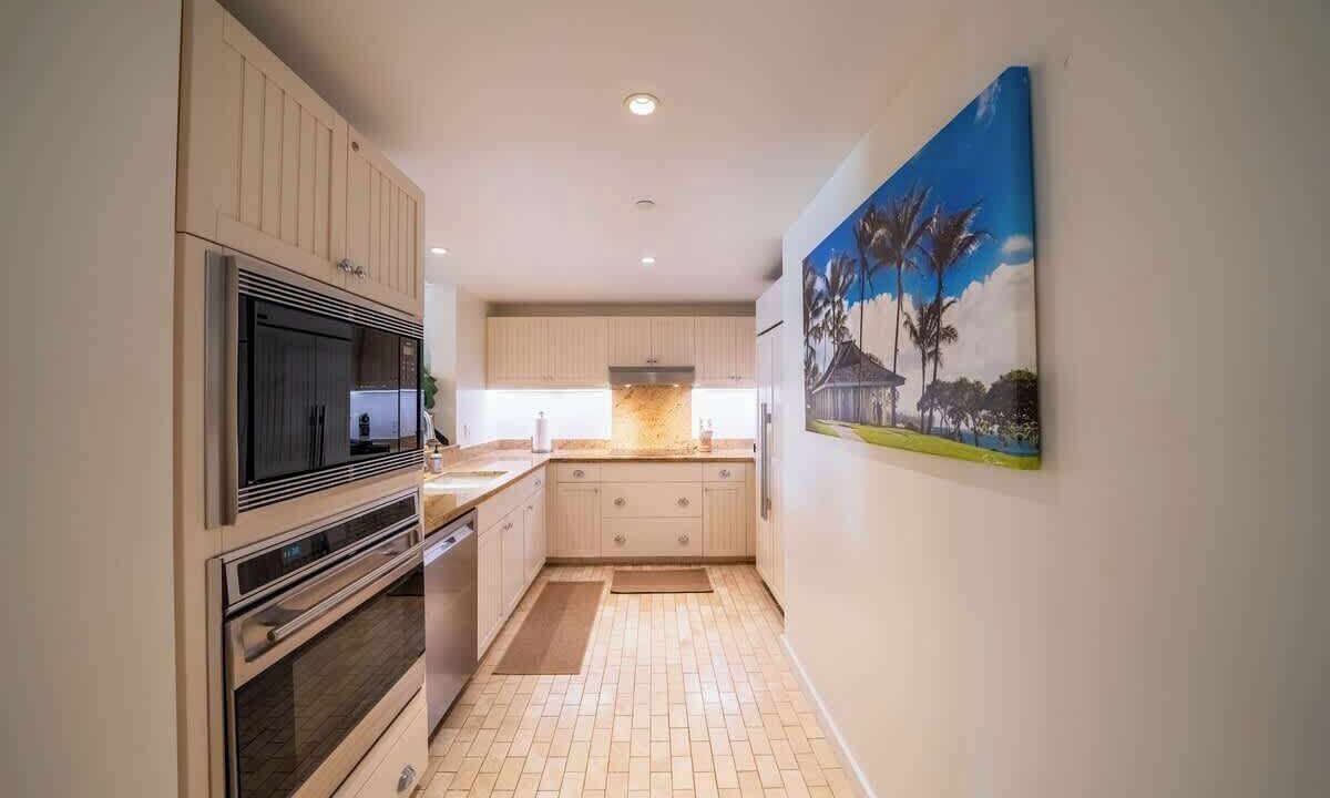 Photo of Kitchen in Kahuku