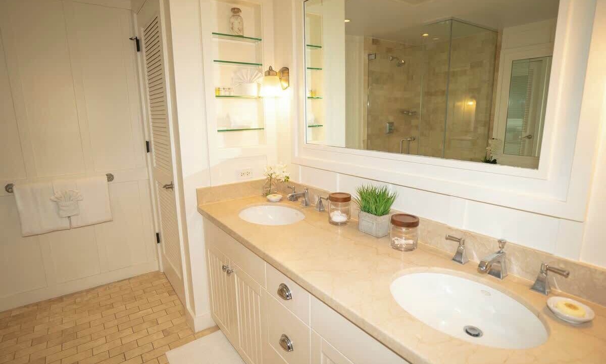 Photo of Bathroom in Kahuku