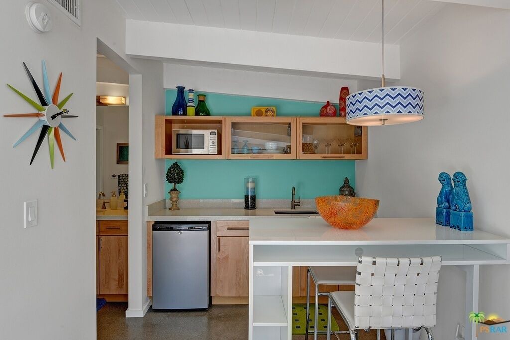 Photo of Kitchen in Racquet Club Estates