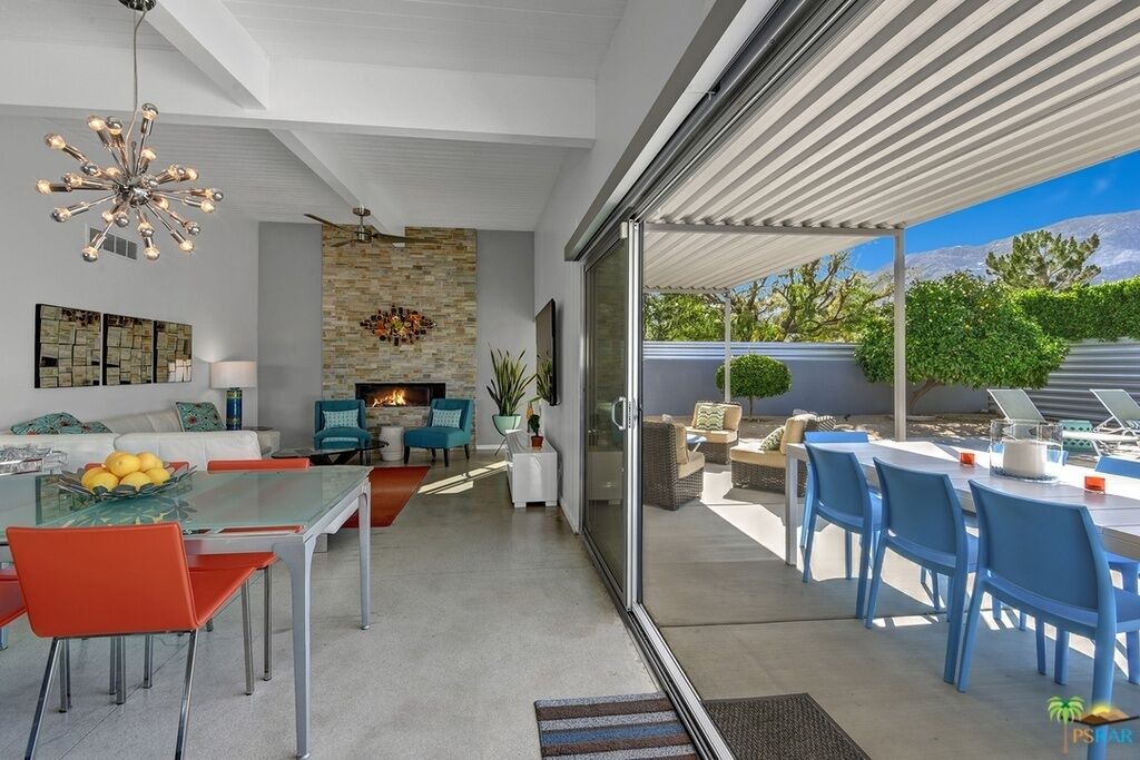 Photo of Outdoor in Racquet Club Estates