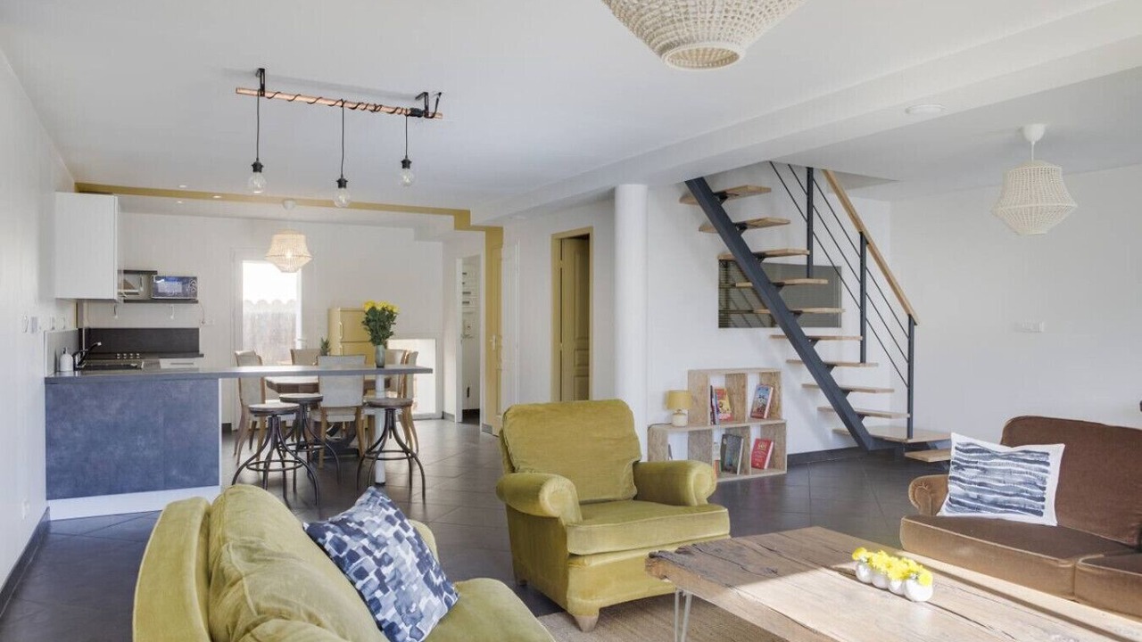 Photo of Livingroom in Peyrole