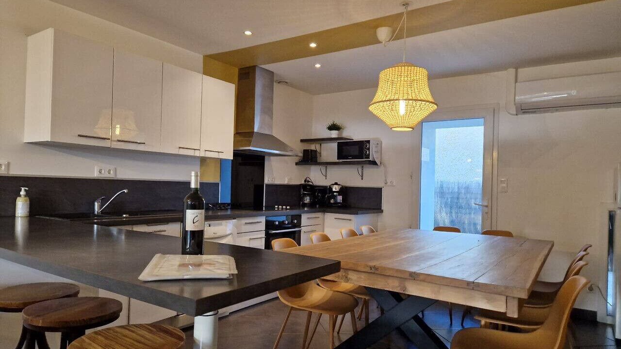 Photo of Kitchen in Peyrole
