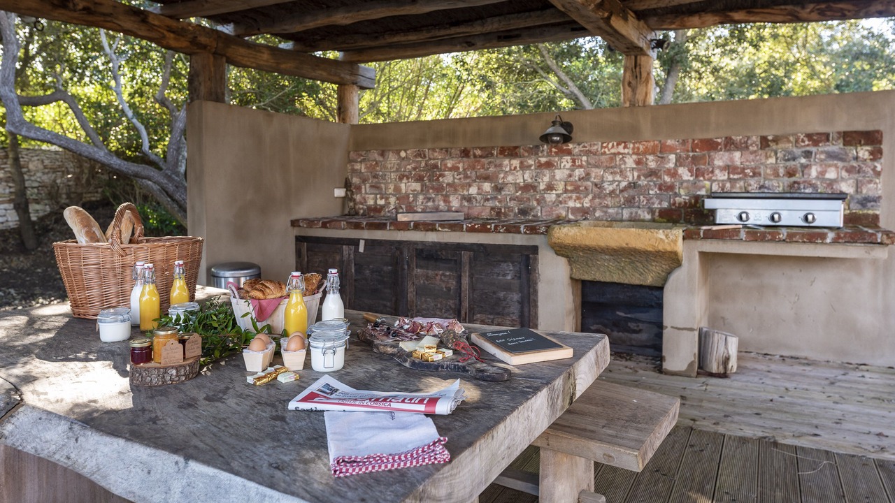 Photo of Outdoor in Bonifacio