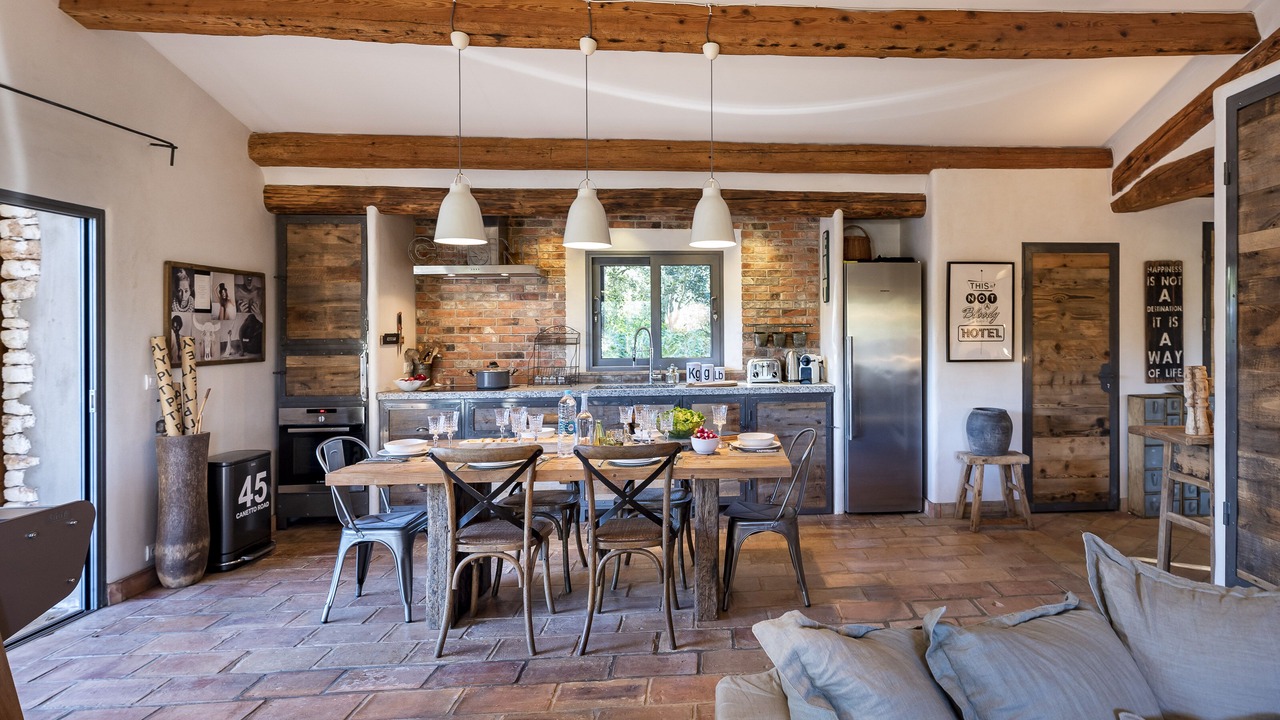 Photo of Others in Bonifacio