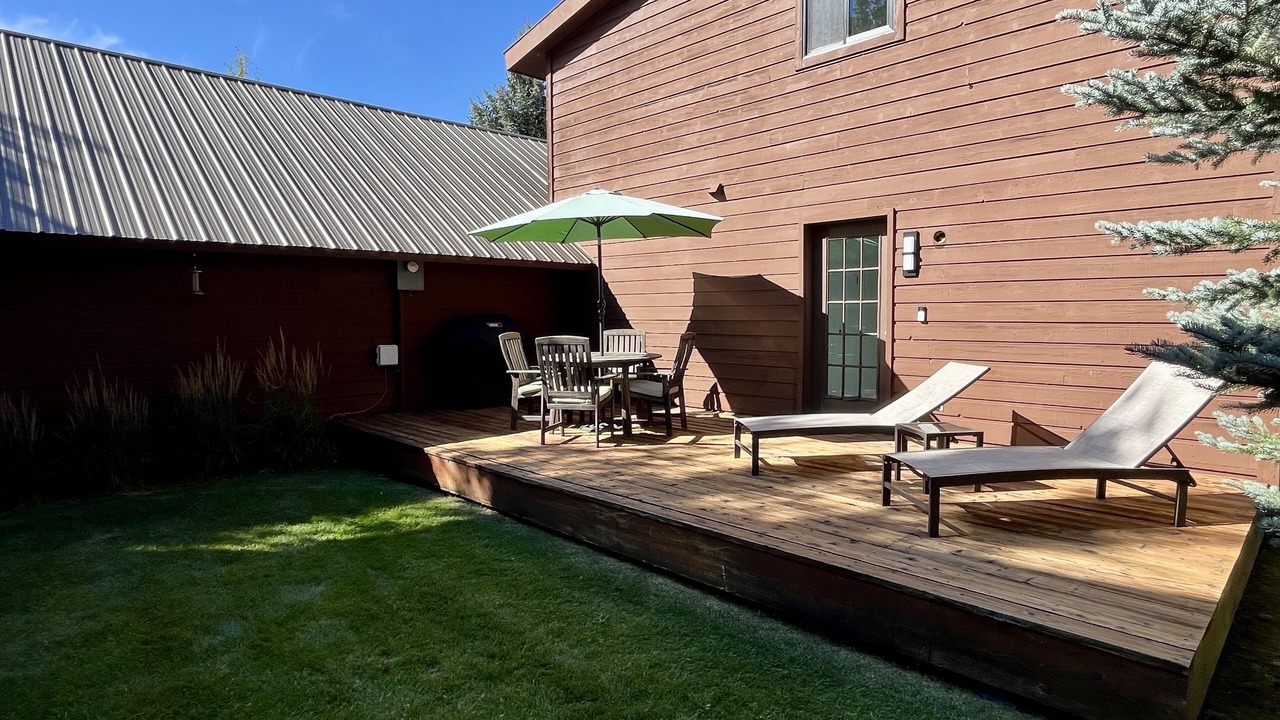 Photo of Outdoor in Jackson