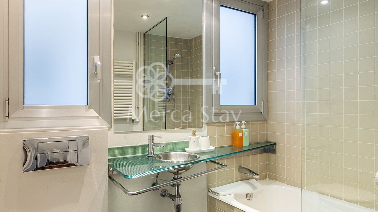 Photo of Bathroom in Dreta de l'Eixample
