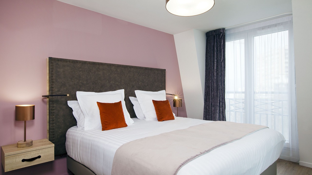 Photo of Bedroom in Puteaux