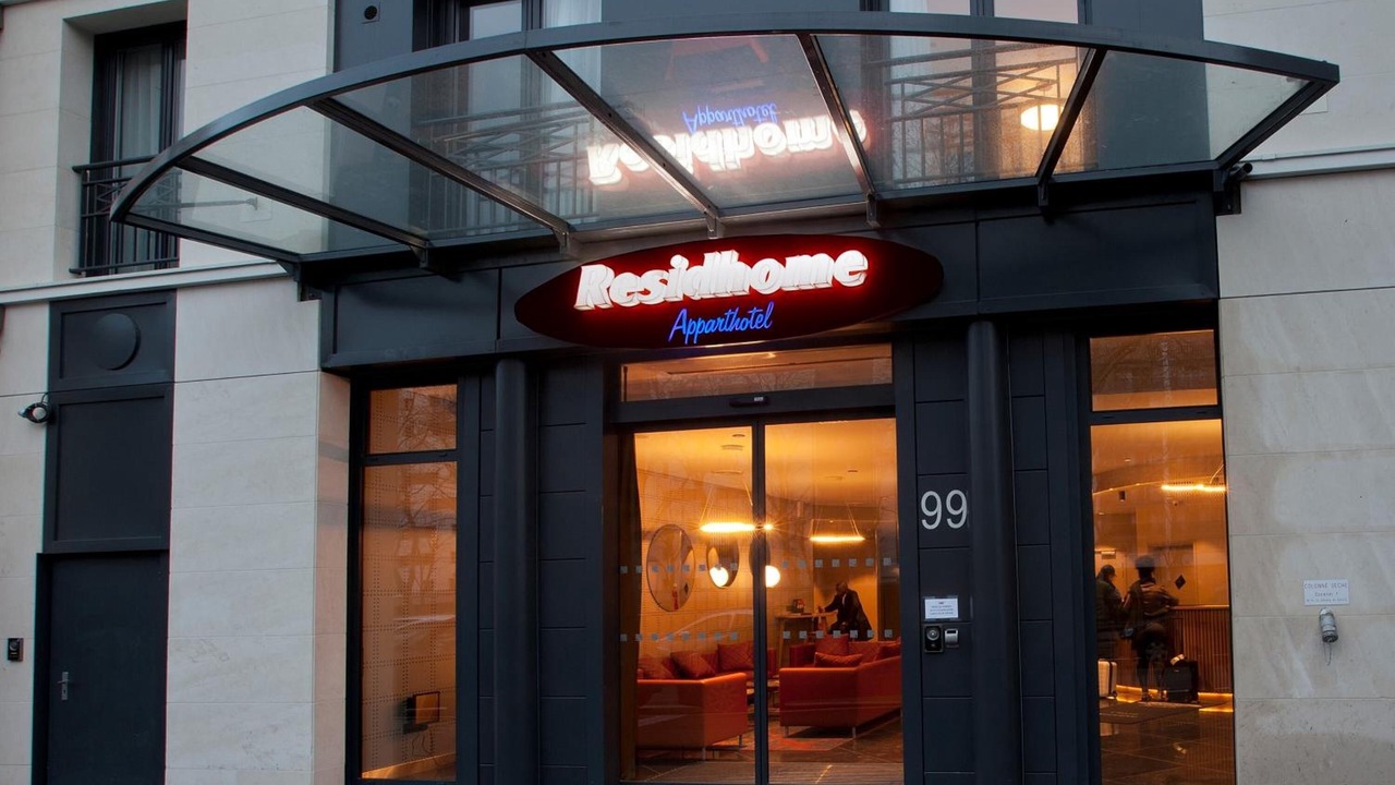 Photo of Outdoor in Puteaux