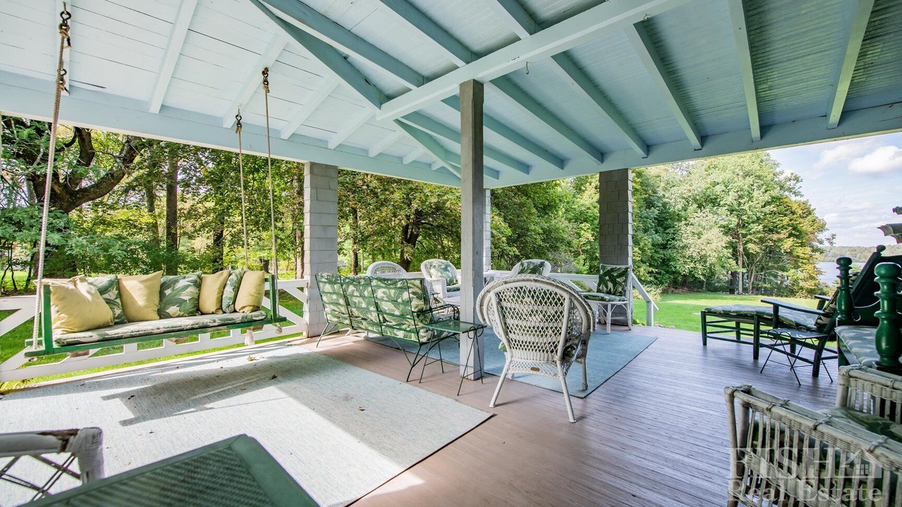Photo of Patio Balcony in Eagles Mere