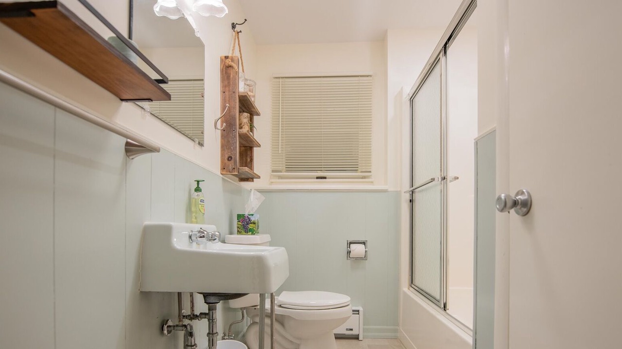 Photo of Bathroom in Eagles Mere