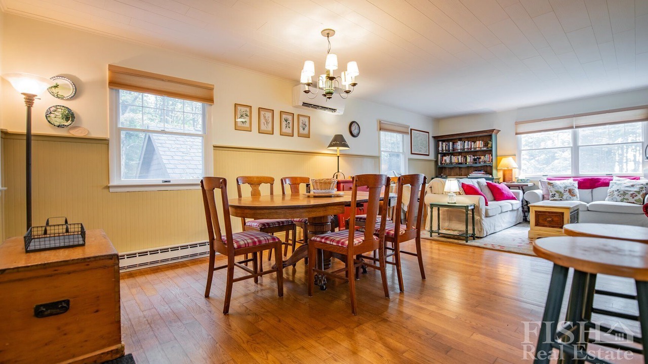 Photo of Others in Eagles Mere