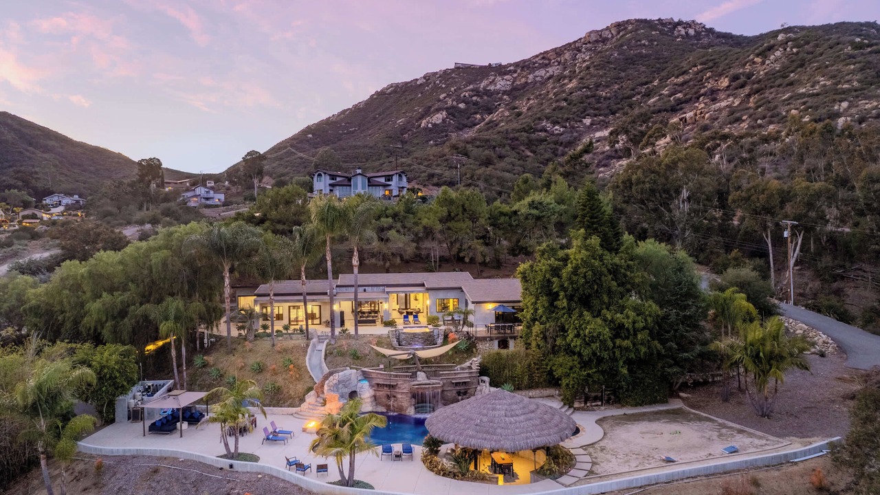 Photo of Outdoor in West Ridge