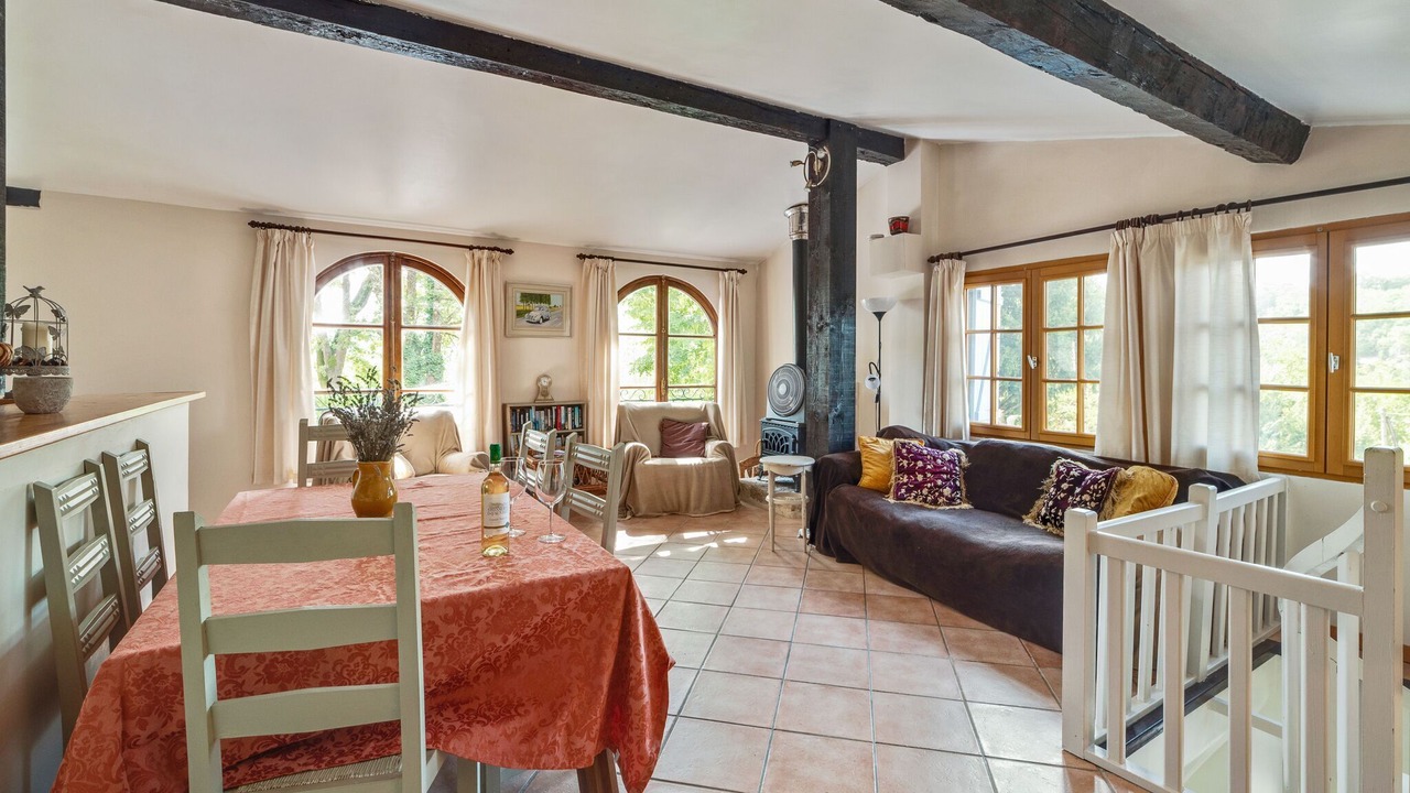 Photo of Livingroom in Touffailles