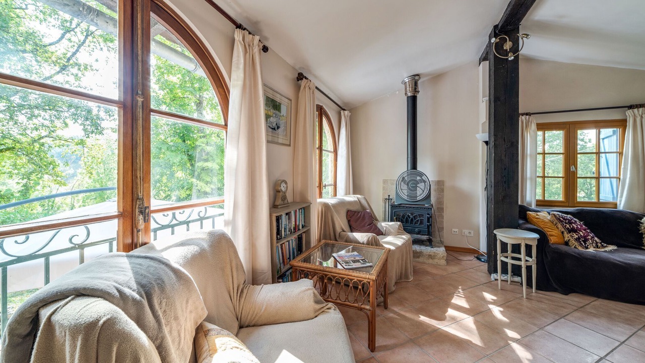 Photo of Livingroom in Touffailles
