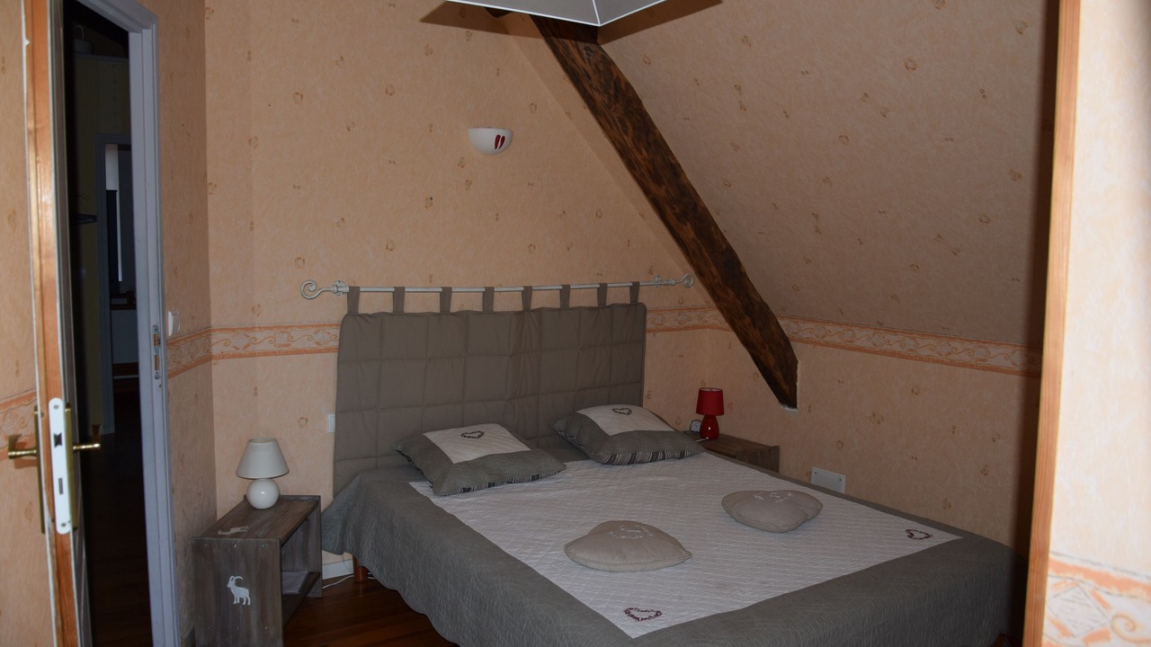 Photo of Bedroom in Astugue
