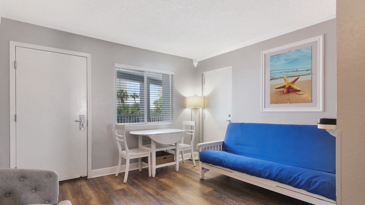 Photo of Livingroom in Clearwater Beach