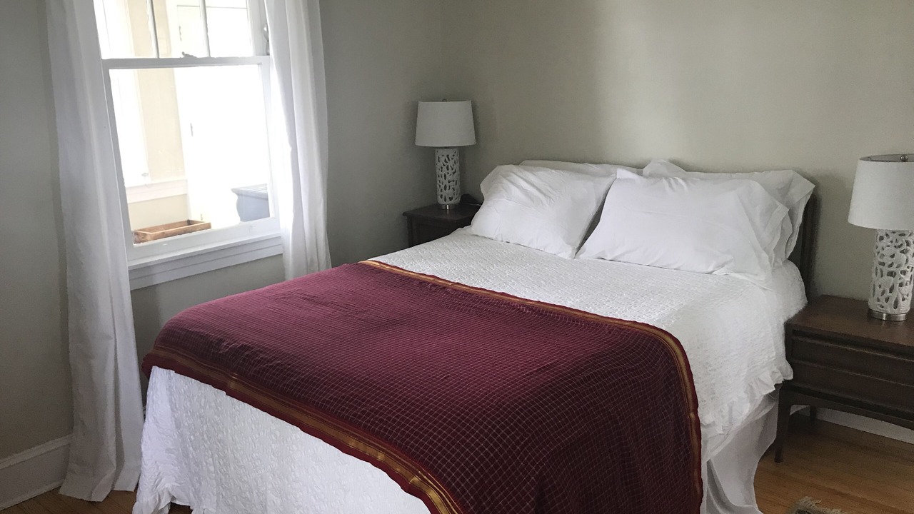 Photo of Bedroom in Valley Lee