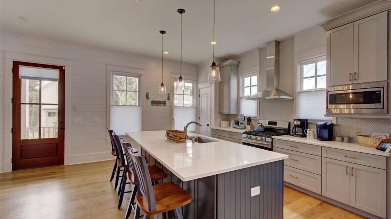 Photo of Kitchen in Jekyll Island