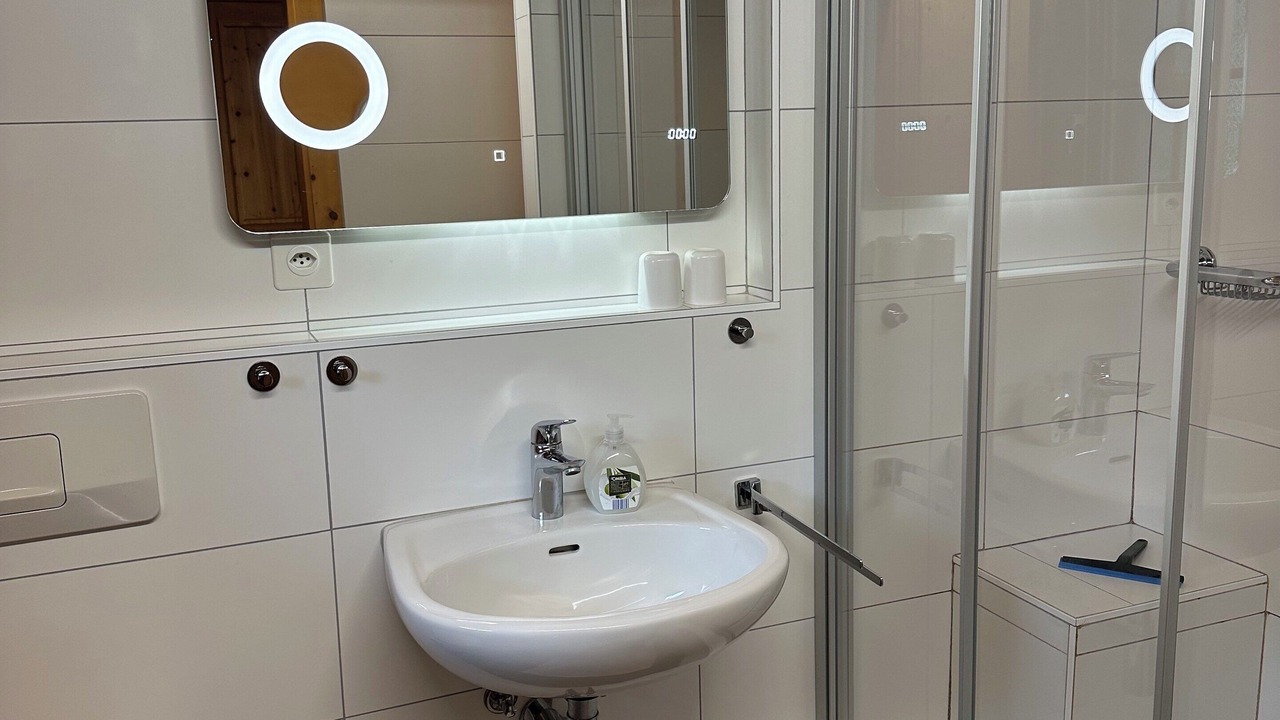 Photo of Bathroom in Jaun