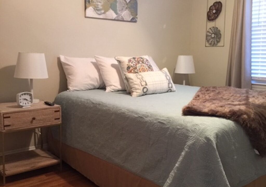 Photo of Bedroom in Shively