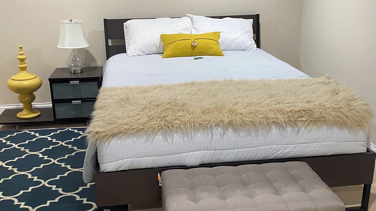 Photo of Bedroom in Shively