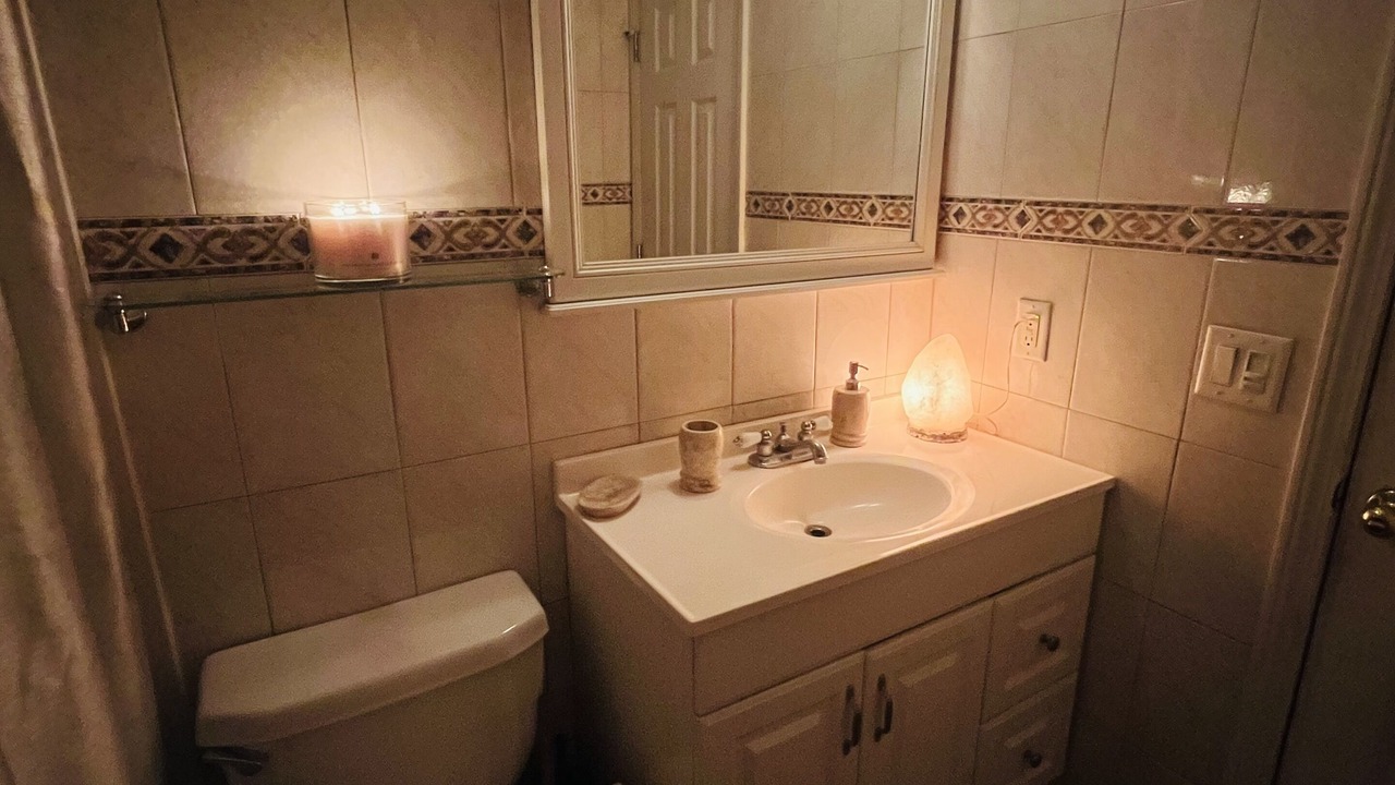 Photo of Bathroom in Plantation Estates