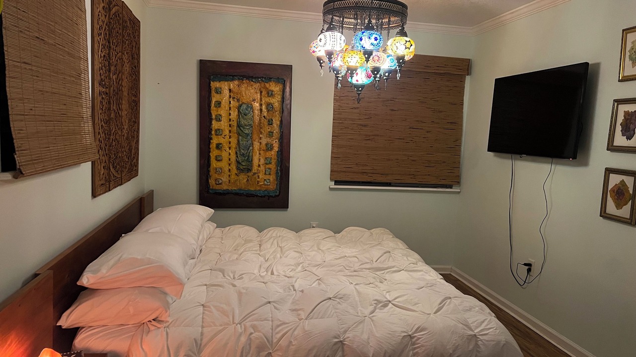 Photo of Bedroom in Plantation Estates