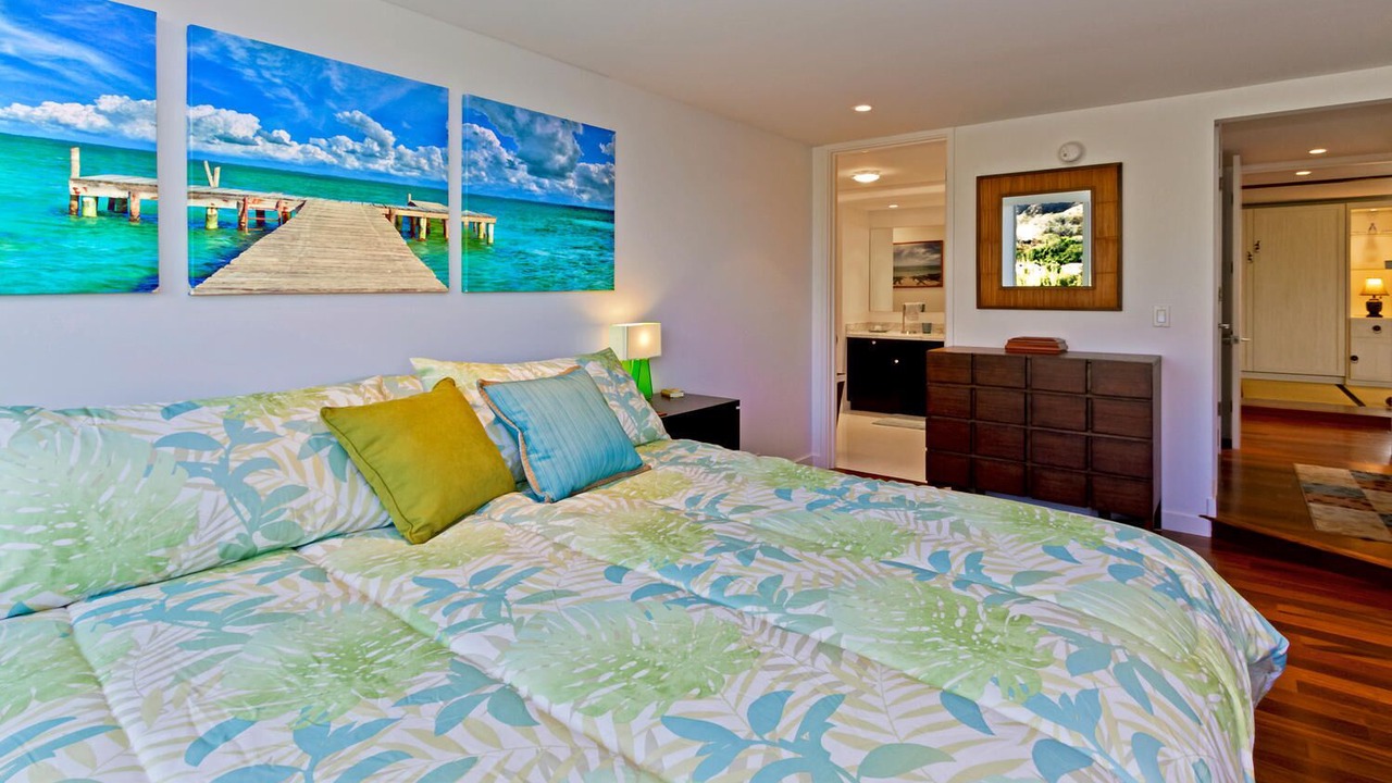 Photo of Bedroom in Diamond Head - Kapahulu - St. Louis