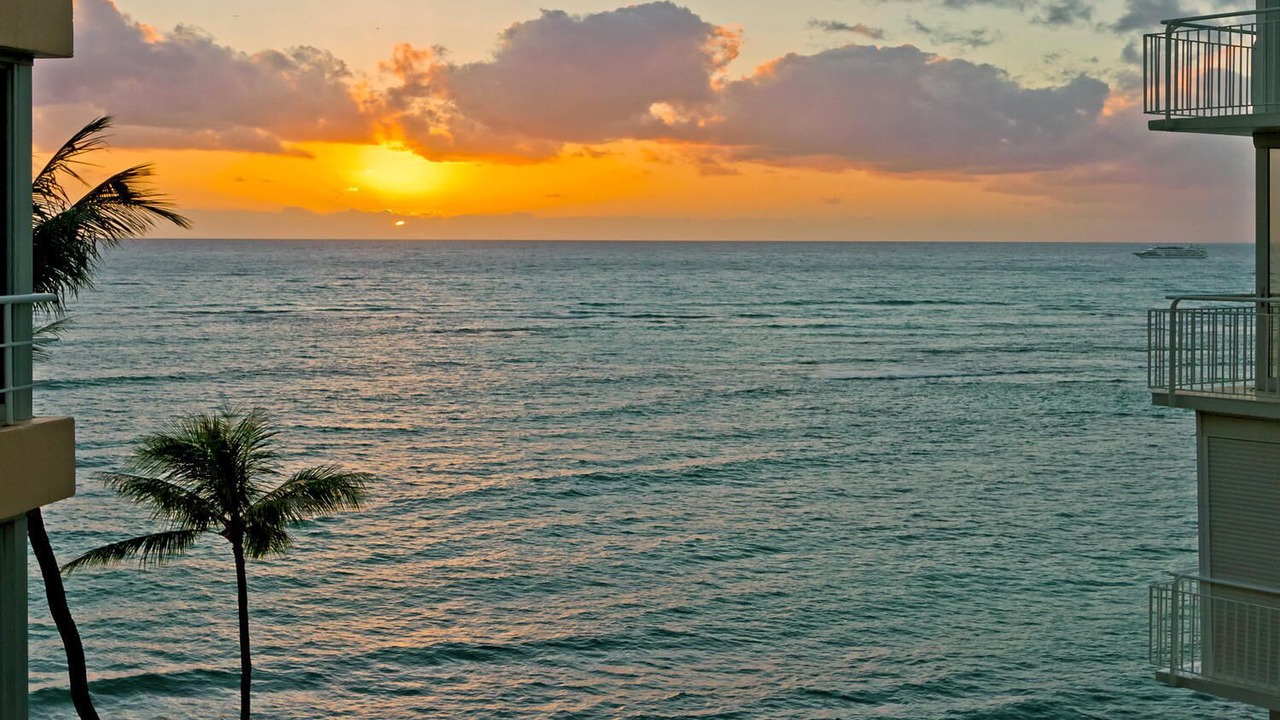 Photo of Bedroom in Diamond Head - Kapahulu - St. Louis