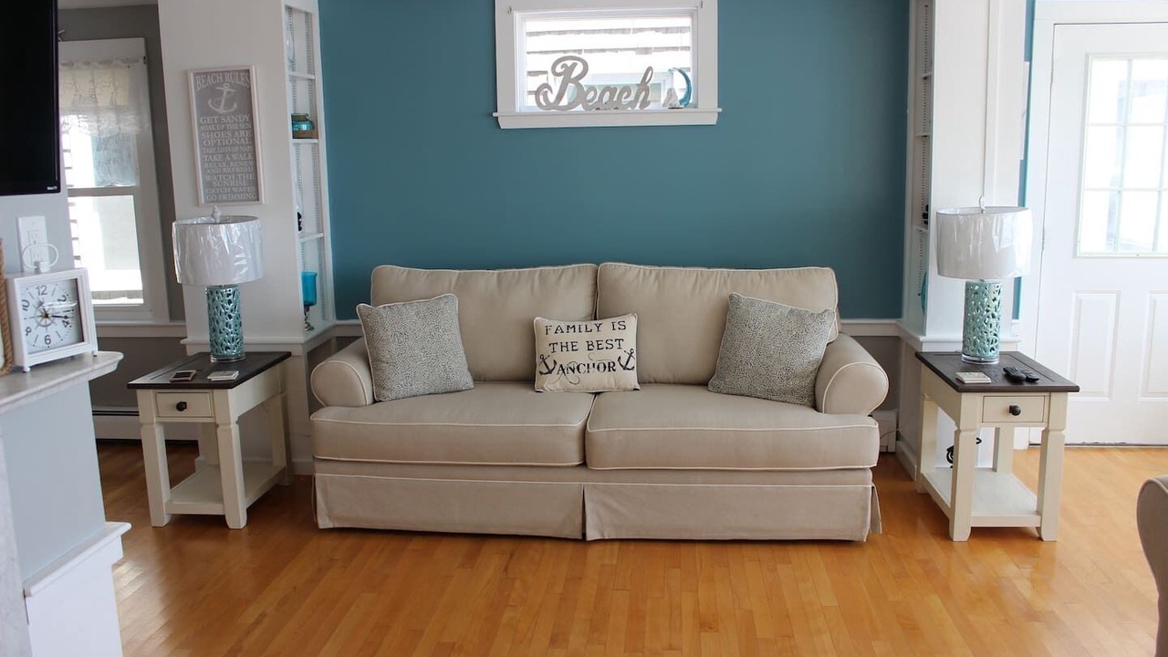 Photo of Others in Salisbury