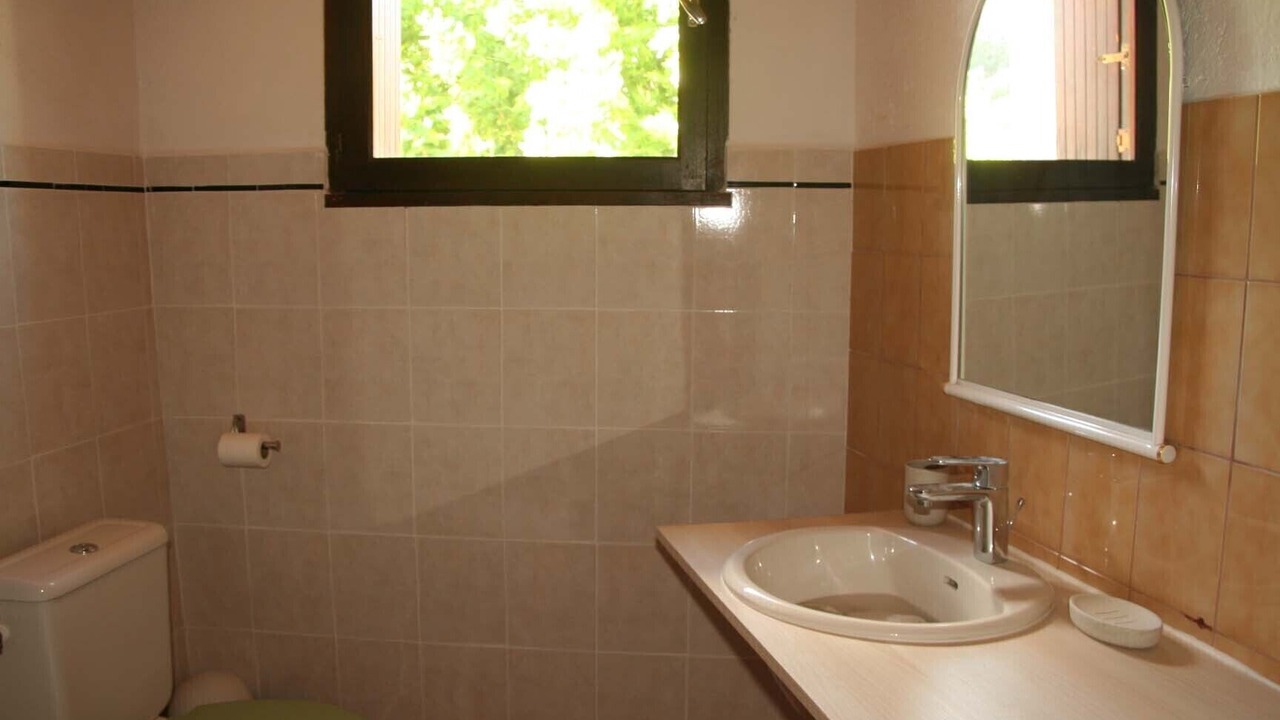 Photo of Bathroom in Laroque-des-Alberes