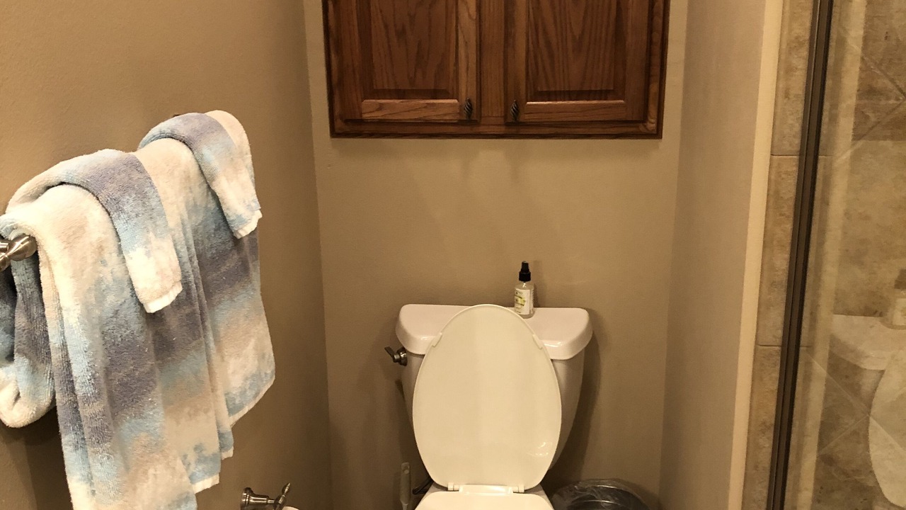 Photo of Bathroom in Hollister