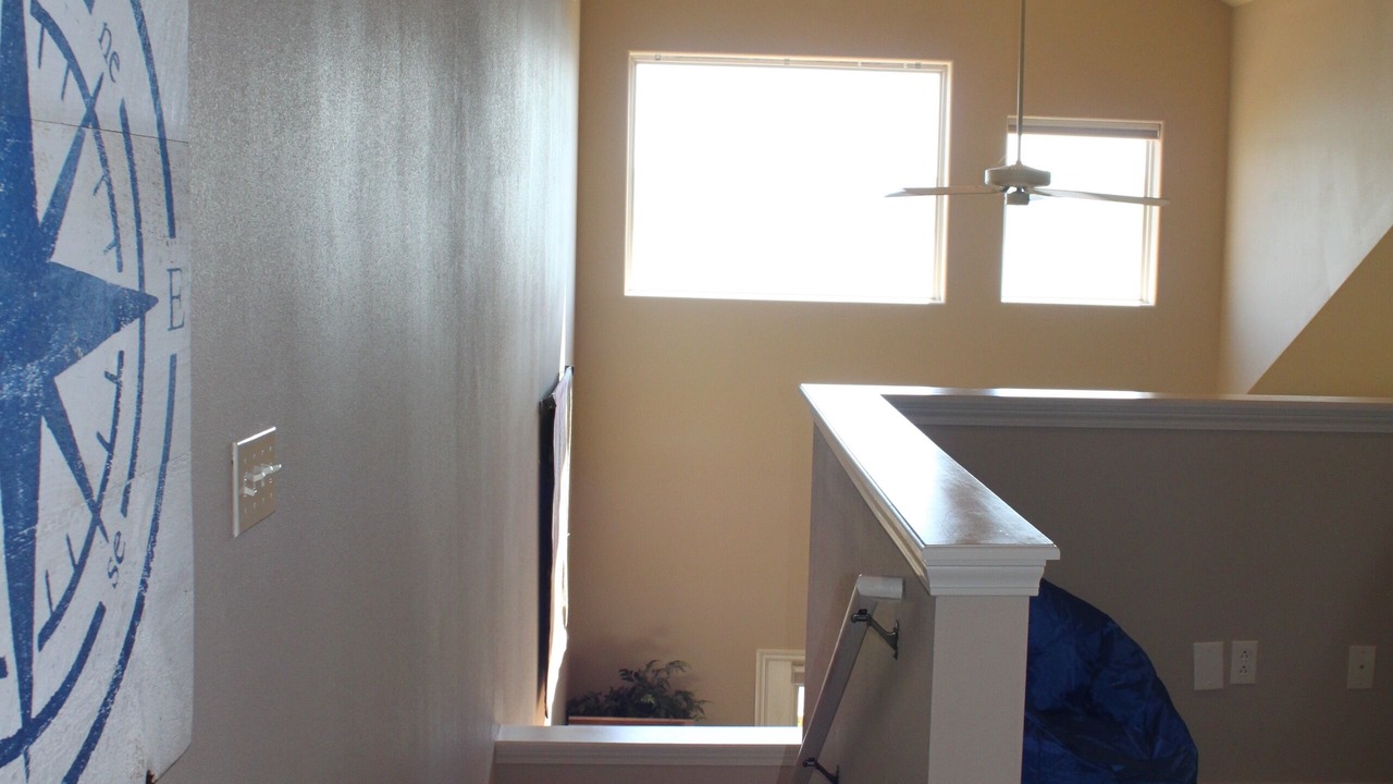 Photo of Others in Hollister