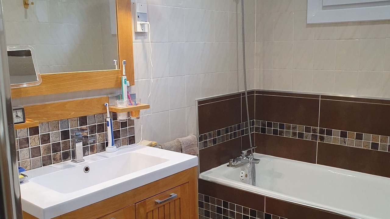 Photo of Bathroom in Arbis
