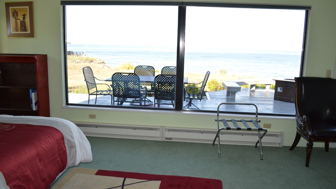 Photo of Bedroom in Oak Harbor