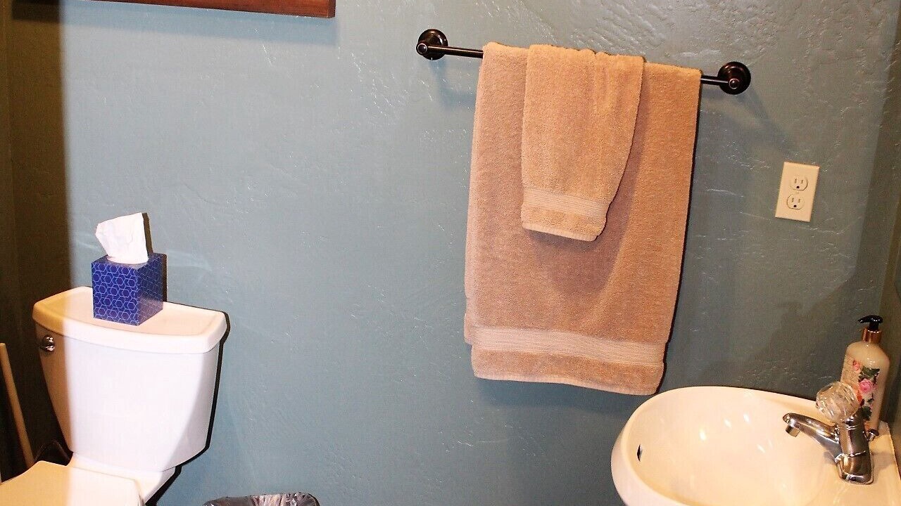 Photo of Bathroom in Randle