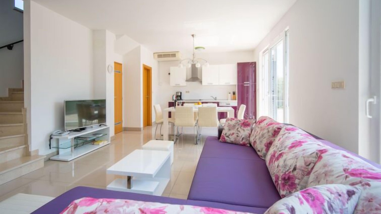 Photo of Livingroom in Kornic