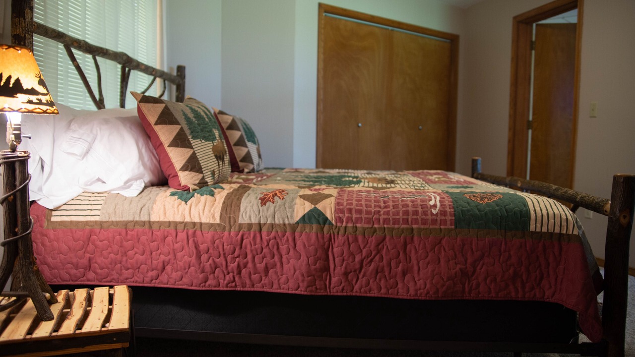 Photo of Bedroom in Eureka Springs