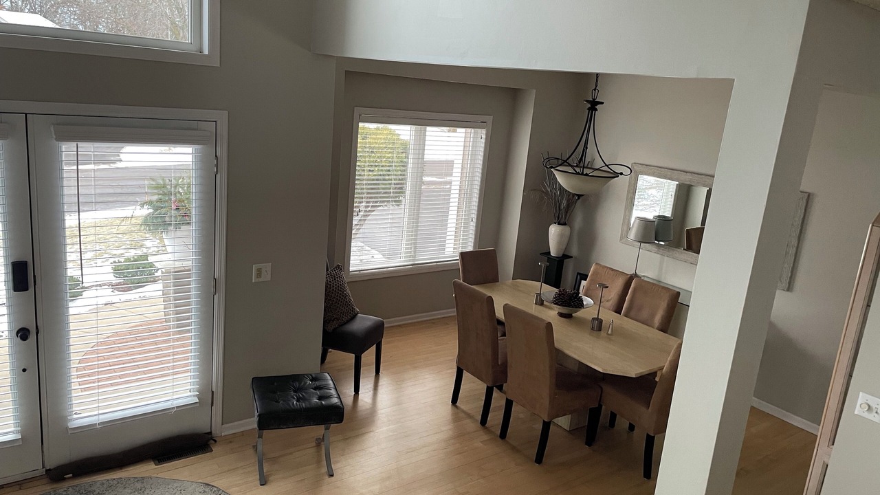 Photo of Bedroom in Lakeville