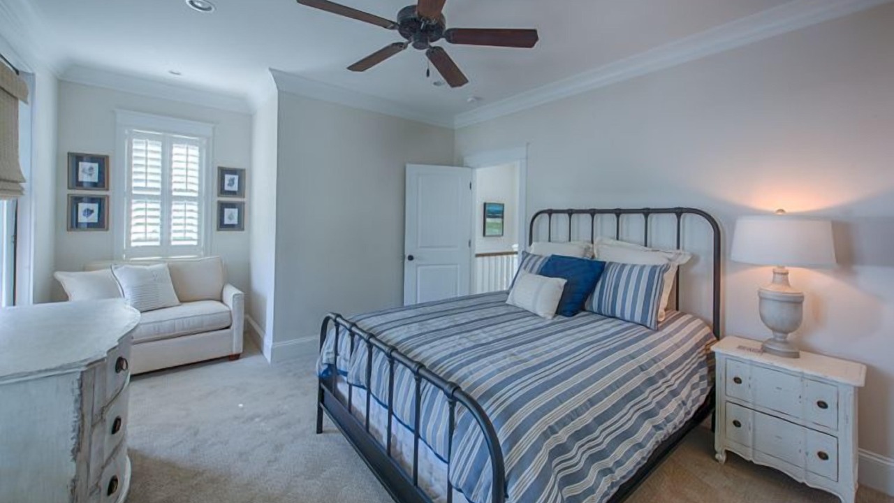 Photo of Bedroom in Jekyll Island