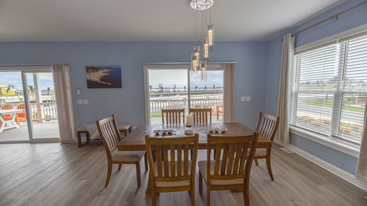 Photo of Others in Long Neck