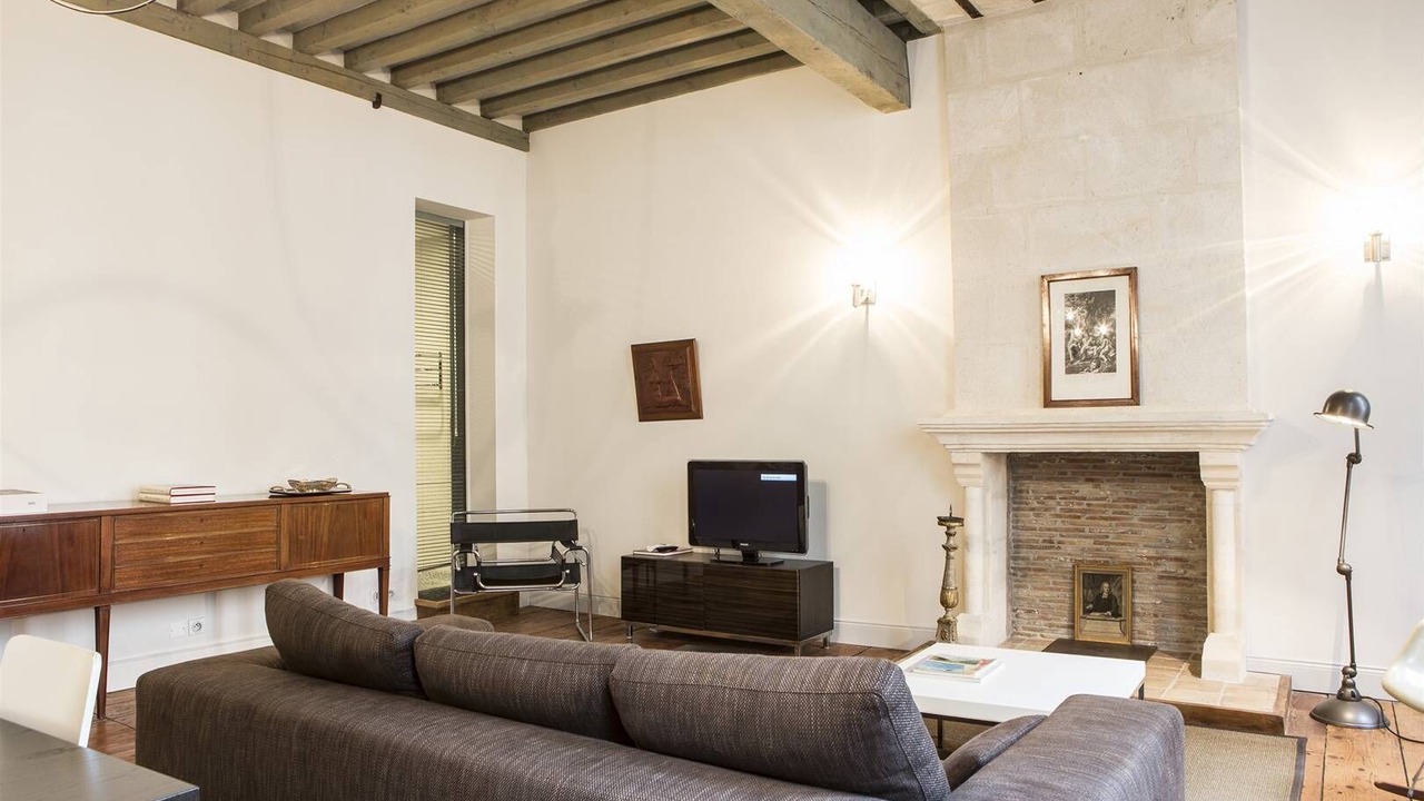 Photo of Livingroom in Hotel de Ville - Quinconces