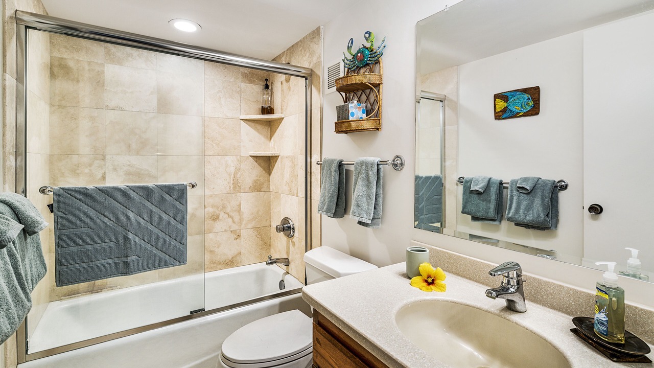 Photo of Others in Kahaluu Bay