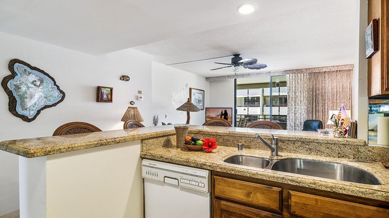 Photo of Others in Kahaluu Bay