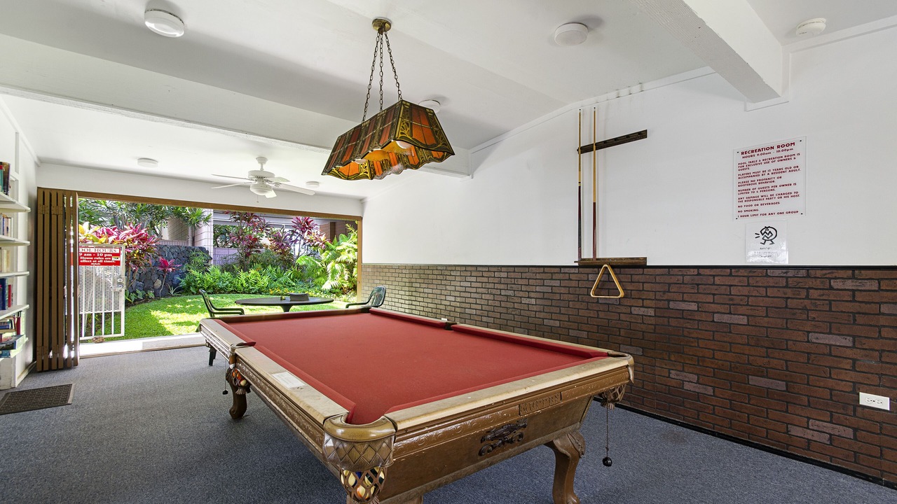 Photo of Others in Kahaluu Bay