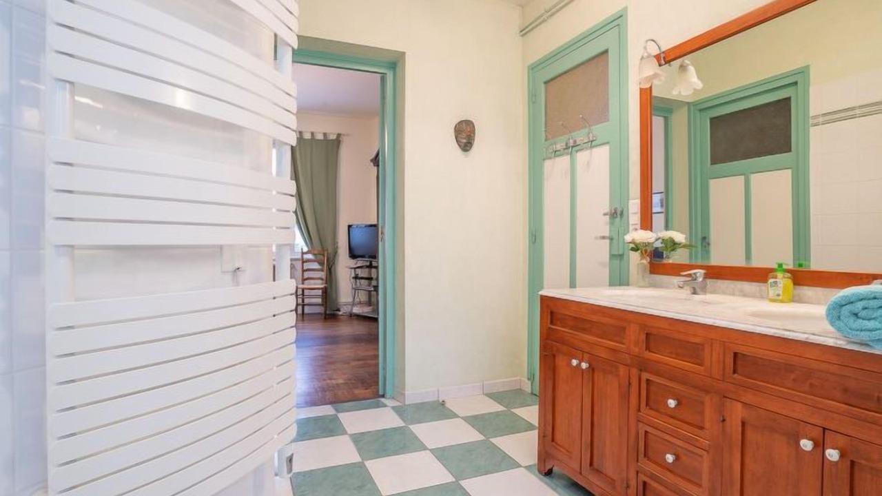 Photo of Bathroom in La Guymauviere-La Hulotais-La Bourelais
