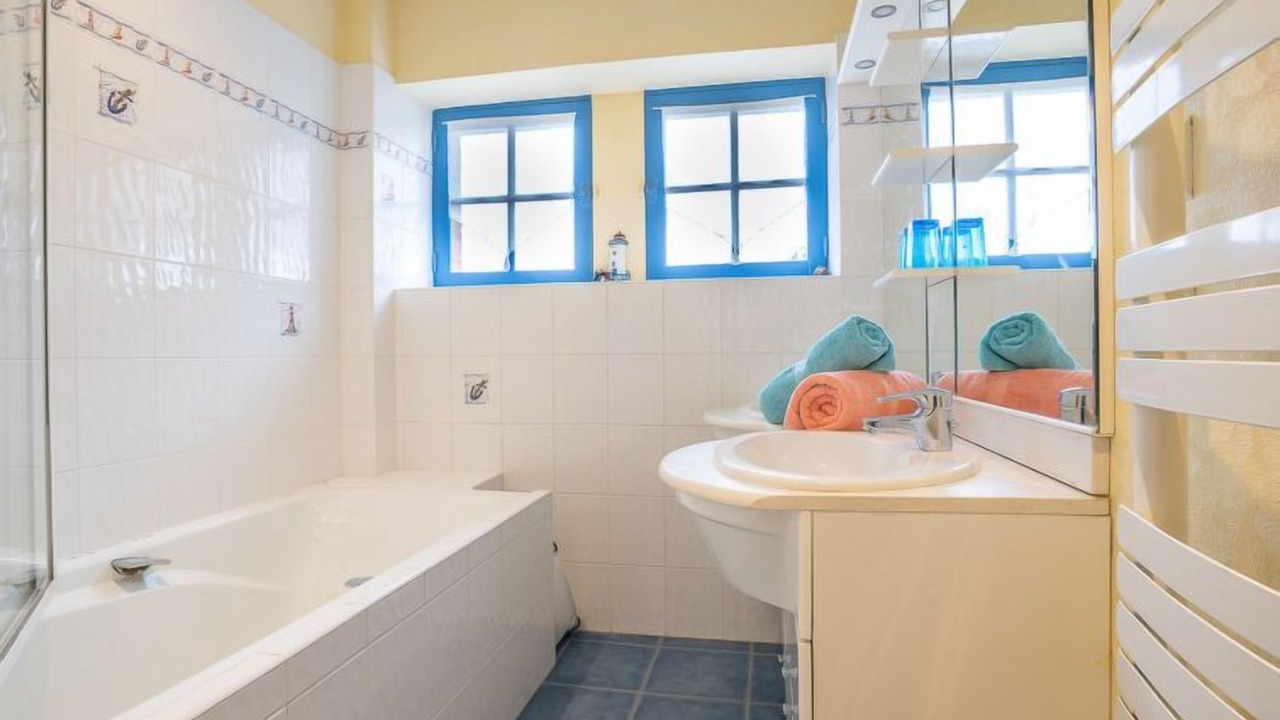 Photo of Bathroom in La Guymauviere-La Hulotais-La Bourelais